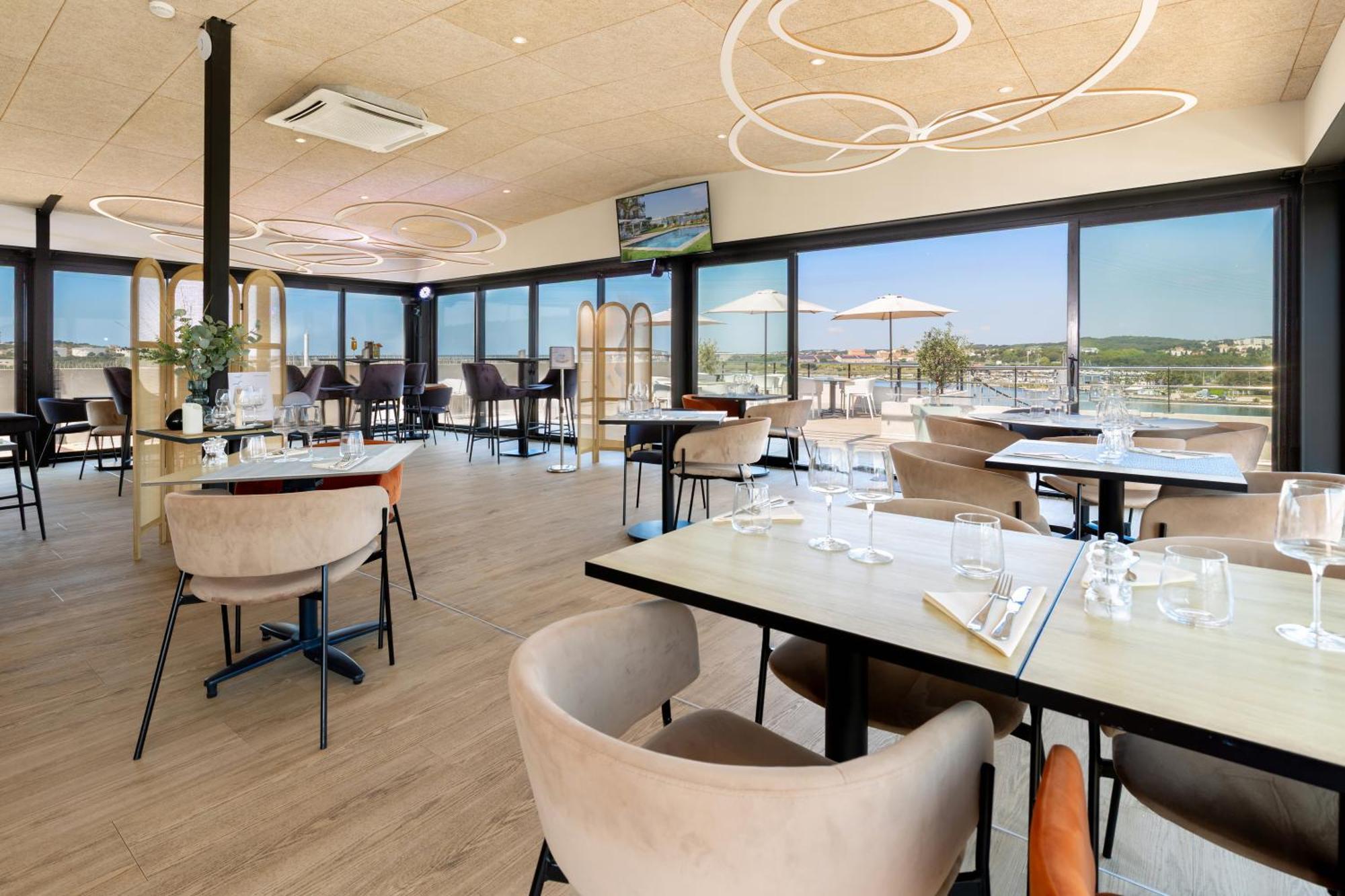 Golden Tulip Hotel & Rooftop Martigues Provence Esterno foto