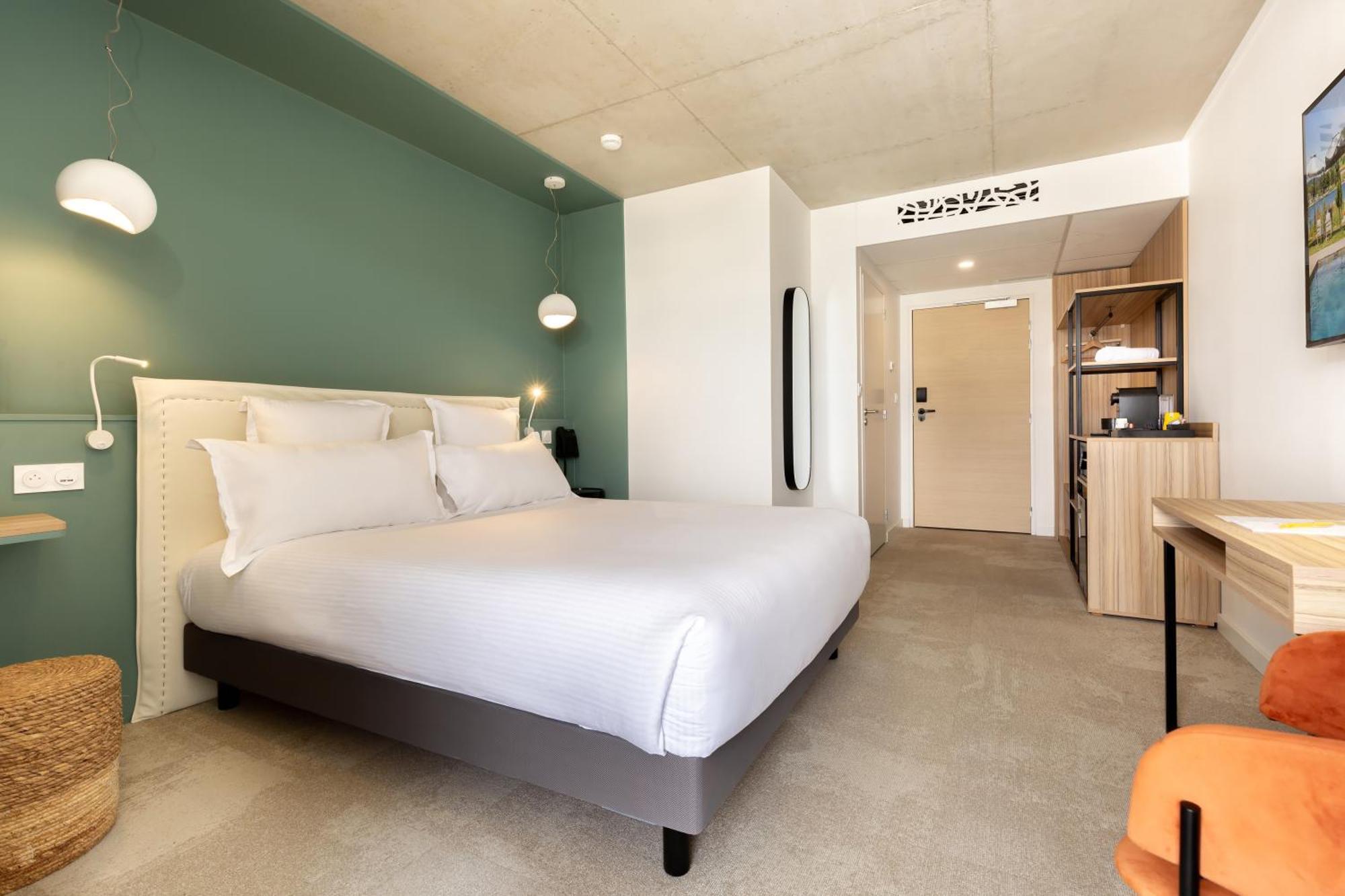 Golden Tulip Hotel & Rooftop Martigues Provence Esterno foto
